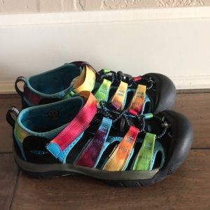 Keen Big Kids Newport H2 Water sandal, 3